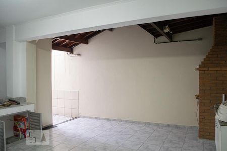 ÁREA DE SERVIÇO / CHURRASQUEIRA de casa à venda com 3 quartos, 210m² em Água Fria, São Paulo