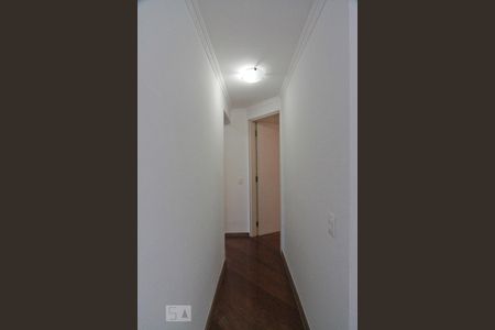 Corredor Quartos de apartamento à venda com 3 quartos, 80m² em Santa Teresinha, São Paulo