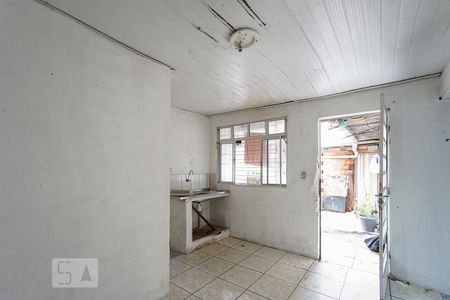 Sala e cozinha de casa para alugar com 1 quarto, 50m² em Vila Bela, São Paulo