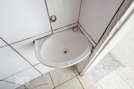 Detalhe banheiro de casa para alugar com 1 quarto, 50m² em Vila Bela, São Paulo