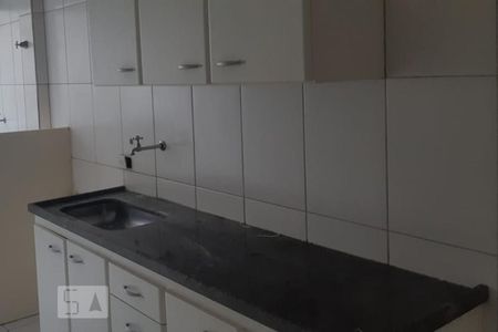 Cozinha de apartamento à venda com 2 quartos, 52m² em Vila São Pedro, Santo André