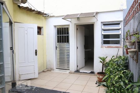 Quintal de casa para alugar com 2 quartos, 142m² em Centro, São Bernardo do Campo