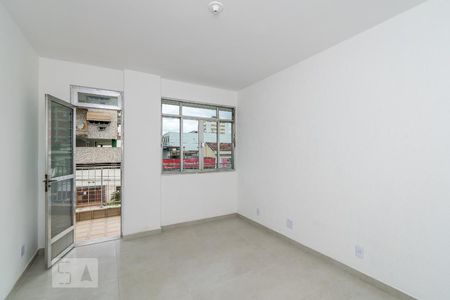 Sala de apartamento para alugar com 2 quartos, 110m² em Vila da Penha, Rio de Janeiro