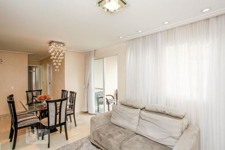 Sala de apartamento para alugar com 3 quartos, 68m² em Vila Augusta, Guarulhos