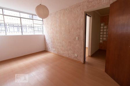 Quarto 2 de apartamento para alugar com 2 quartos, 67m² em Cristo Rei, Curitiba