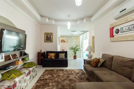Sala de Estar de casa à venda com 3 quartos, 330m² em Saúde, São Paulo