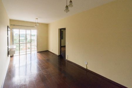 Sala de apartamento para alugar com 2 quartos, 70m² em Centro, Osasco