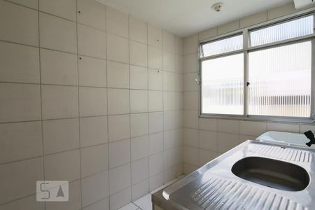 Cozinha de apartamento para alugar com 1 quarto, 52m² em Taquara, Rio de Janeiro