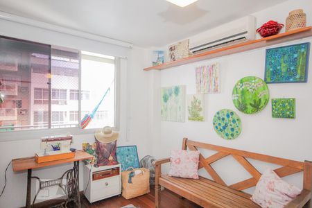 Quarto 1 de apartamento à venda com 4 quartos, 170m² em Copacabana, Rio de Janeiro