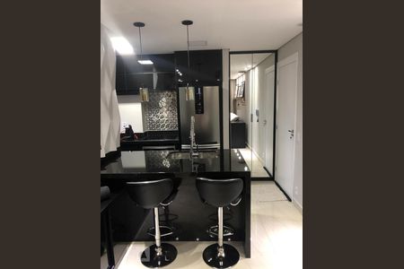 Cozinha de apartamento à venda com 2 quartos, 51m² em Jardim do Lago Continuação, Campinas