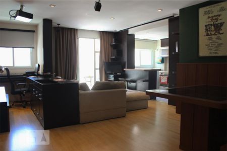 Sala de apartamento à venda com 1 quarto, 65m² em Barra da Tijuca, Rio de Janeiro