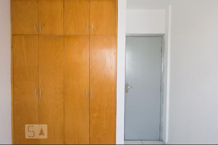 Dormitório 2 de apartamento para alugar com 2 quartos, 48m² em Bela Vista, São Paulo