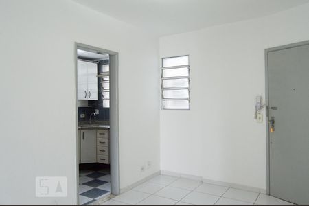 Sala de apartamento para alugar com 2 quartos, 48m² em Bela Vista, São Paulo