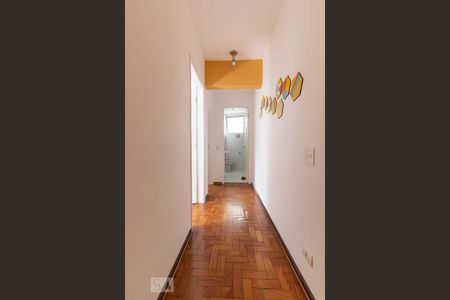 Corredor de apartamento à venda com 2 quartos, 87m² em Pinheiros, São Paulo