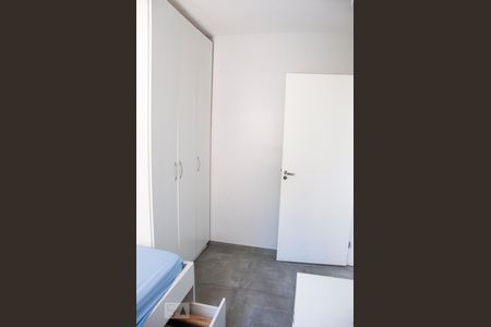 Quarto 2 de apartamento para alugar com 2 quartos, 41m² em Cavalhada, Porto Alegre