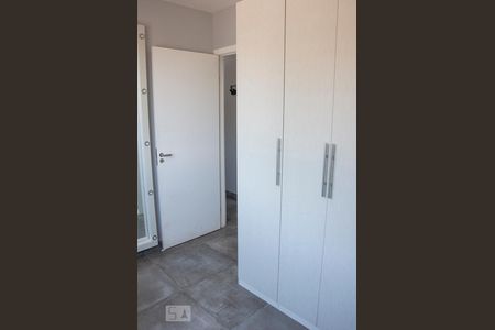 Quarto 1 de apartamento à venda com 2 quartos, 41m² em Cavalhada, Porto Alegre