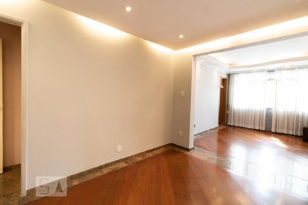 Sala de casa à venda com 4 quartos, 249m² em Vila Guilherme, São Paulo