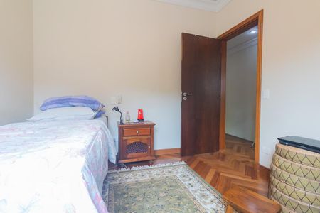 Quarto 1 de casa para alugar com 6 quartos, 239m² em Santo Amaro, São Paulo