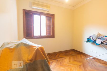 Casa para alugar com 336m², 6 quartos e 3 vagas Casa para alugar com 336m², 6 quartos e 3 vagasQuarto 3