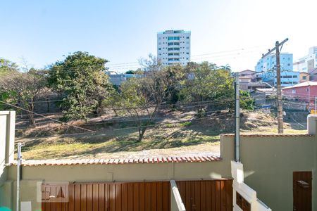 Vista de casa para alugar com 3 quartos, 100m² em Ouro Preto, Belo Horizonte