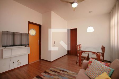 Sala de apartamento para alugar com 3 quartos, 96m² em Funcionários, Belo Horizonte