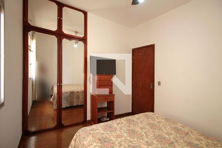 Quarto 1 de apartamento para alugar com 3 quartos, 96m² em Funcionários, Belo Horizonte