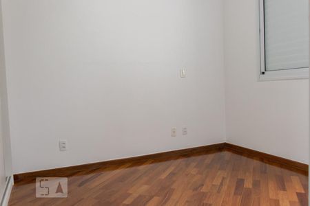 Suite de apartamento para alugar com 2 quartos, 82m² em Vila Firmiano Pinto, São Paulo