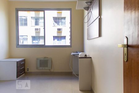 Quarto 1 de apartamento para alugar com 1 quarto, 52m² em Méier, Rio de Janeiro