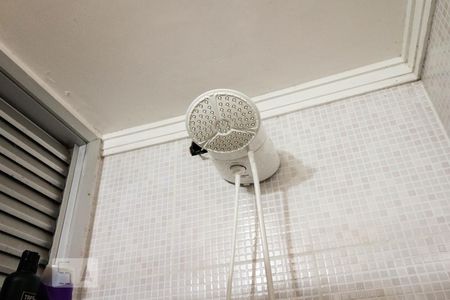 Banheiro  de apartamento à venda com 3 quartos, 65m² em Vila Ema, São Paulo