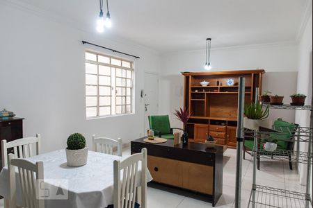 Apartamento para alugar com 96m², 2 quartos e sem vagaSala