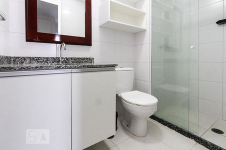 Bnaheiro de kitnet/studio para alugar com 1 quarto, 33m² em Brás, São Paulo