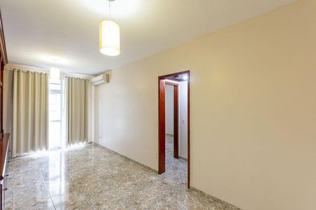 Sala de apartamento à venda com 2 quartos, 68m² em São Domingos, Niterói