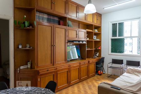 Apartamento à venda com 70m², 1 quarto e sem vagaSala