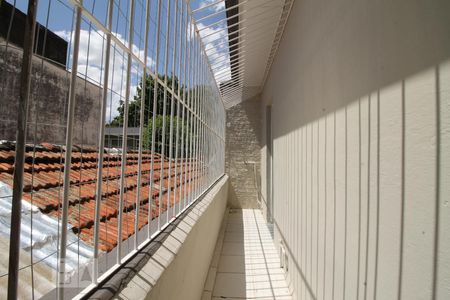 Casa à venda com 200m², 2 quartos e sem vagaArea Externa Corredor