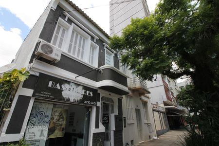 Casa à venda com 200m², 2 quartos e sem vagaFachada