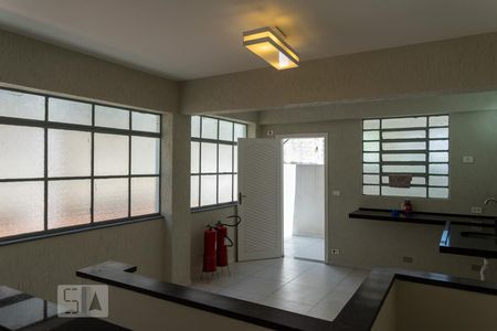 Casa para alugar com 450m², 5 quartos e 5 vagas Casa para alugar com 450m², 5 quartos e 5 vagasCozinha