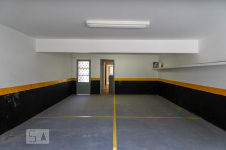 Casa para alugar com 450m², 5 quartos e 5 vagas Casa para alugar com 450m², 5 quartos e 5 vagasGaragem