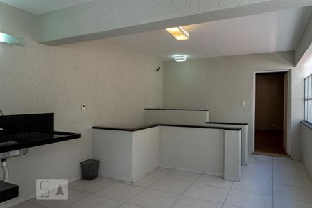 Casa para alugar com 450m², 5 quartos e 5 vagas Casa para alugar com 450m², 5 quartos e 5 vagasCozinha