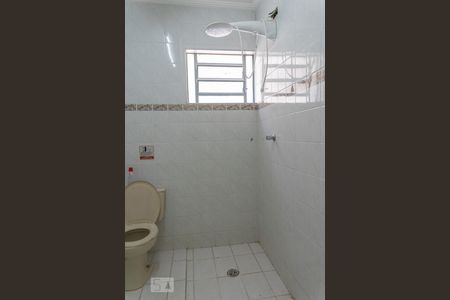 Casa para alugar com 450m², 5 quartos e 5 vagas Casa para alugar com 450m², 5 quartos e 5 vagasBanheiro 1