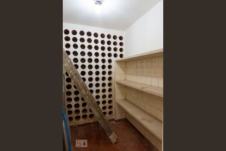 Casa para alugar com 450m², 5 quartos e 5 vagas Casa para alugar com 450m², 5 quartos e 5 vagasDespensa