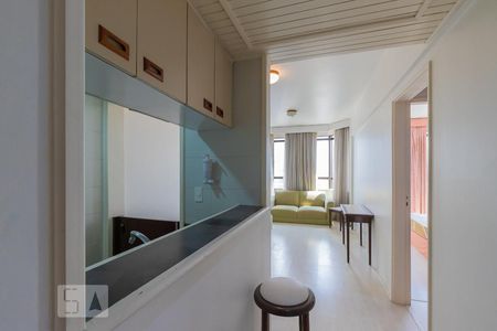 Sala - Hall de entrada de apartamento para alugar com 1 quarto, 45m² em Centro, Campinas
