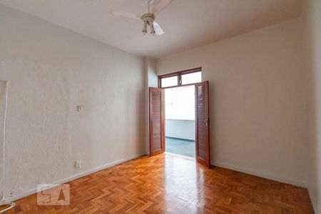 Quarto de apartamento para alugar com 1 quarto, 55m² em Icaraí, Niterói