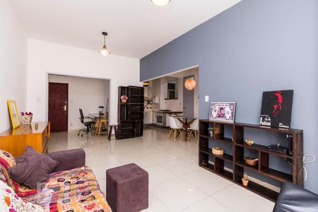 Sala de apartamento à venda com 2 quartos, 80m² em Botafogo, Rio de Janeiro