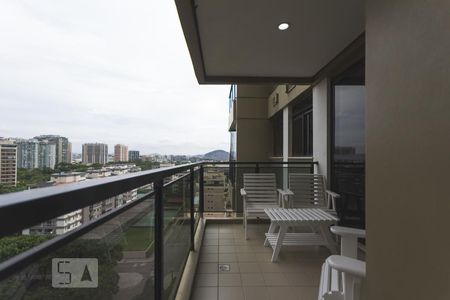 Varanda de apartamento para alugar com 1 quarto, 60m² em Barra da Tijuca, Rio de Janeiro