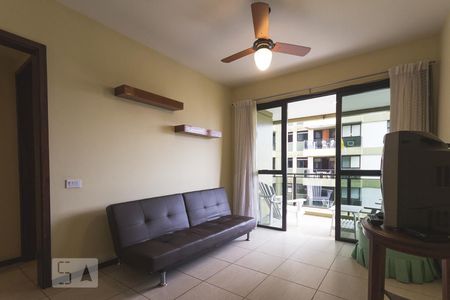 Sala de apartamento para alugar com 1 quarto, 60m² em Barra da Tijuca, Rio de Janeiro