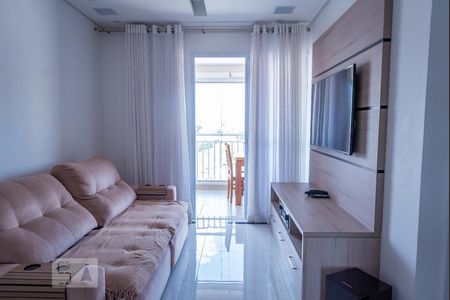 Sala de apartamento à venda com 3 quartos, 80m² em Vila Bertioga, São Paulo