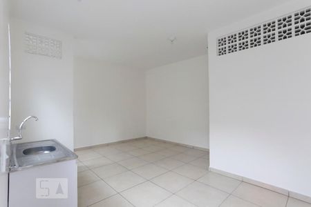 Cozinha de casa para alugar com 1 quarto, 25m² em Ipiranga, São Paulo