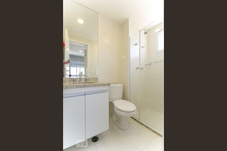 Banheiro da suíte de apartamento à venda com 2 quartos, 60m² em Vila Gomes Cardim, São Paulo