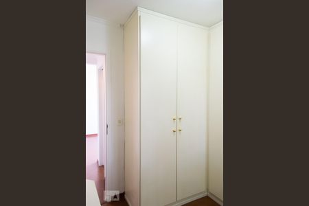 QUARTO 2 de apartamento para alugar com 2 quartos, 54m² em Santa Teresinha, São Paulo