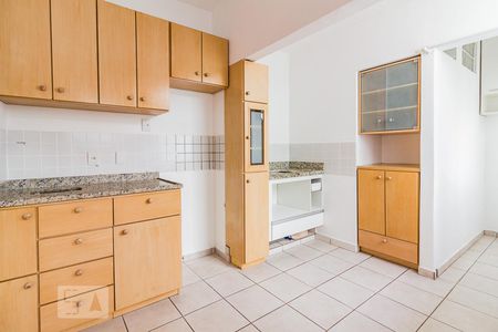 Cozinha de apartamento à venda com 2 quartos, 89m² em Menino Deus, Porto Alegre
